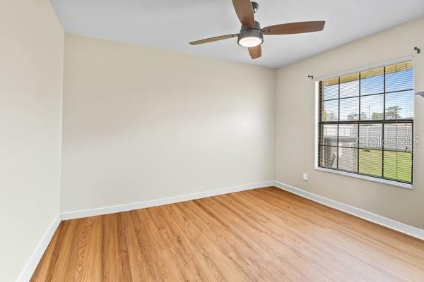 Image 23 of 51 For 3132 Sky St