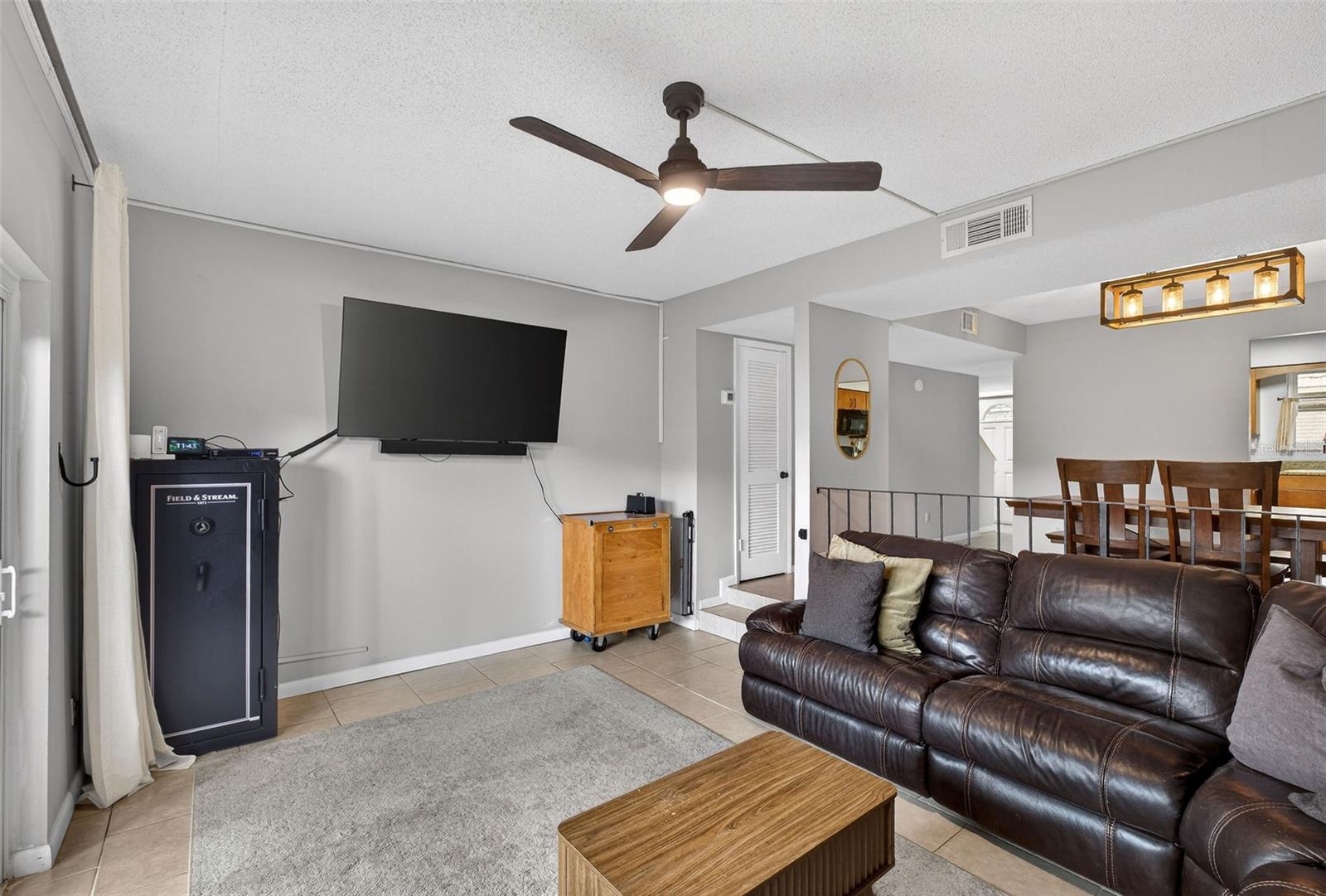 Image 27 of 29 For 200 Saint Andrews Boulevard 2901