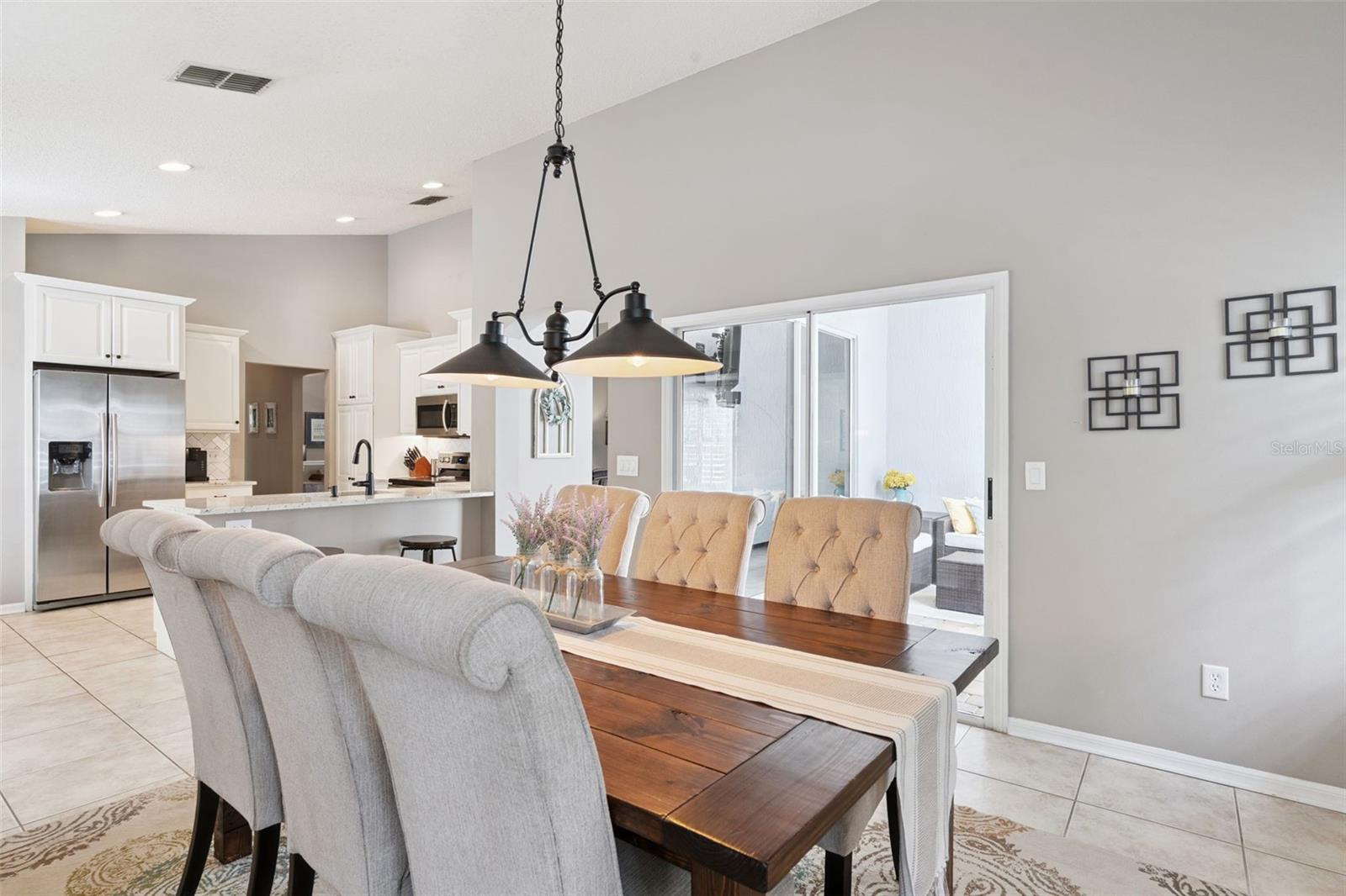 Image 12 of 63 For 271 Wescliff Drive