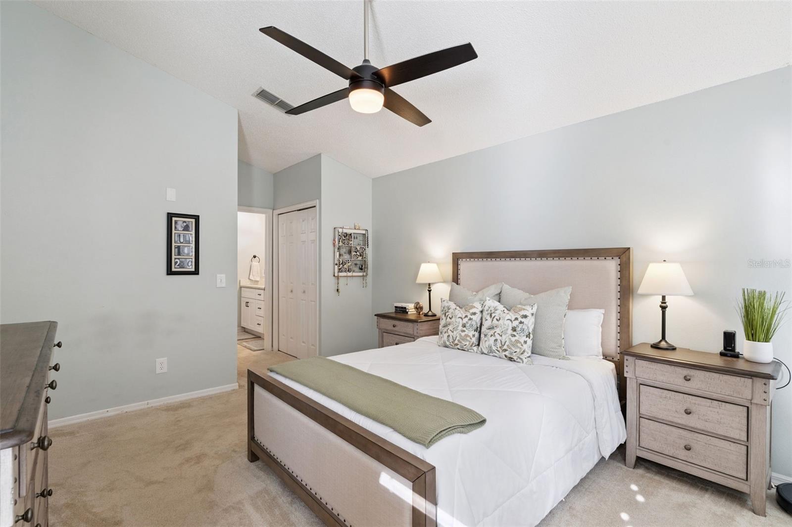 Image 24 of 63 For 271 Wescliff Drive