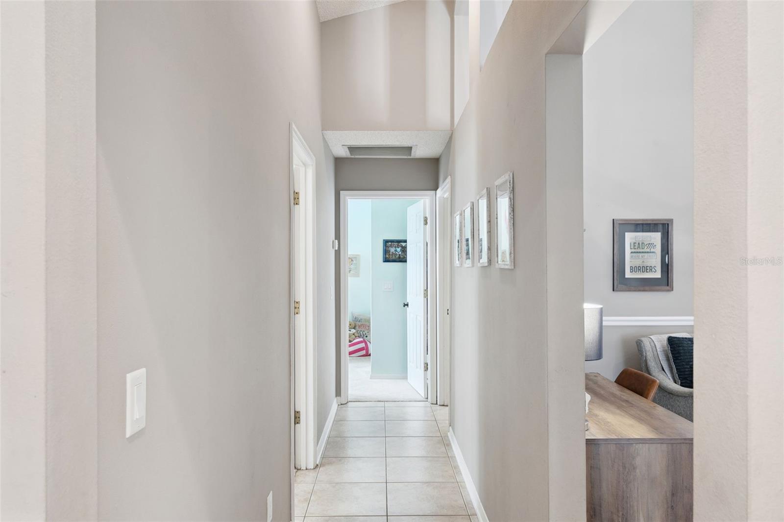 Image 34 of 63 For 271 Wescliff Drive