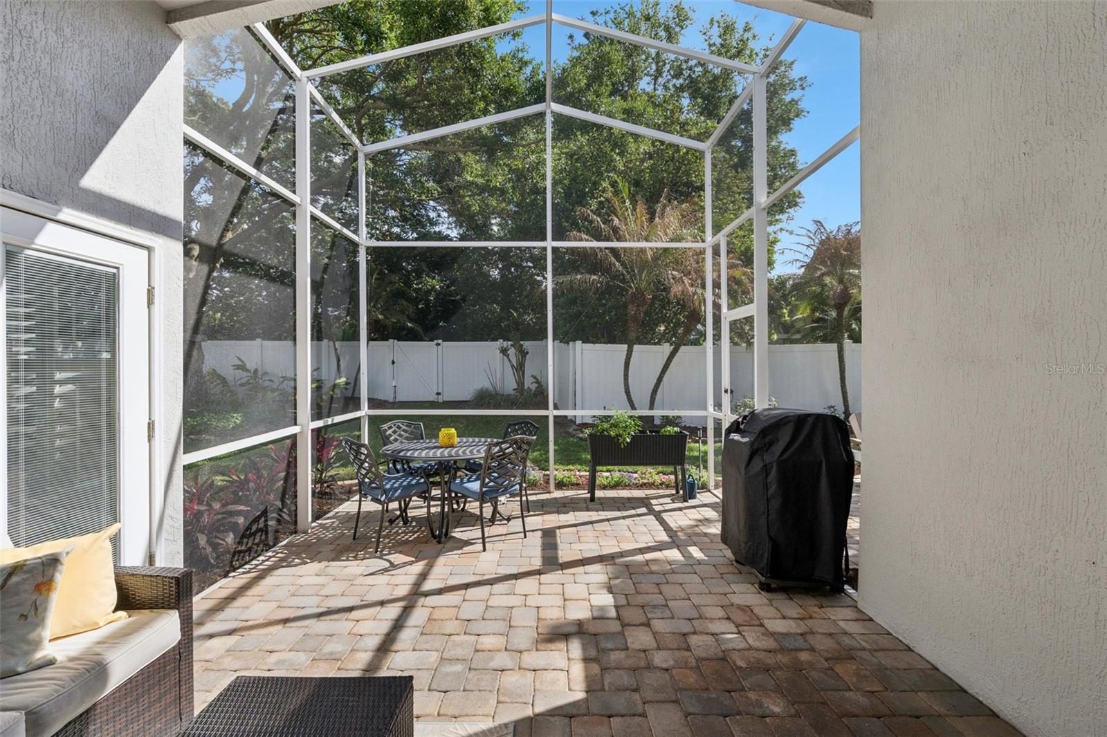 Image 36 of 63 For 271 Wescliff Drive