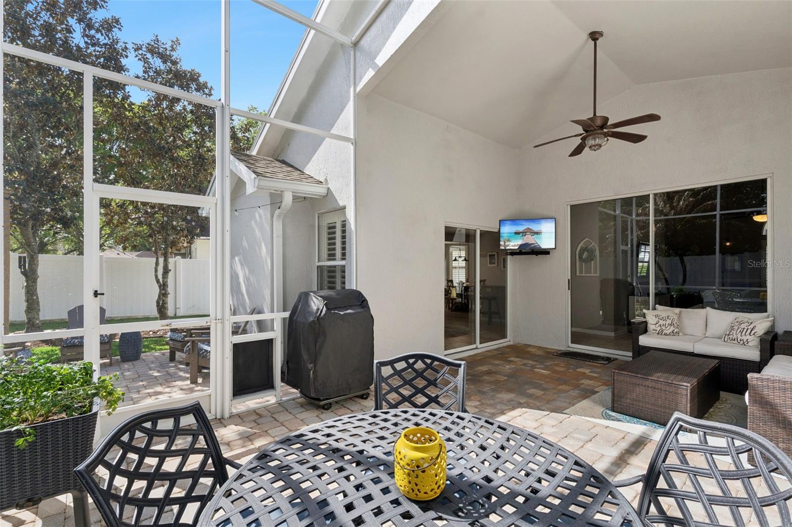 Image 37 of 63 For 271 Wescliff Drive