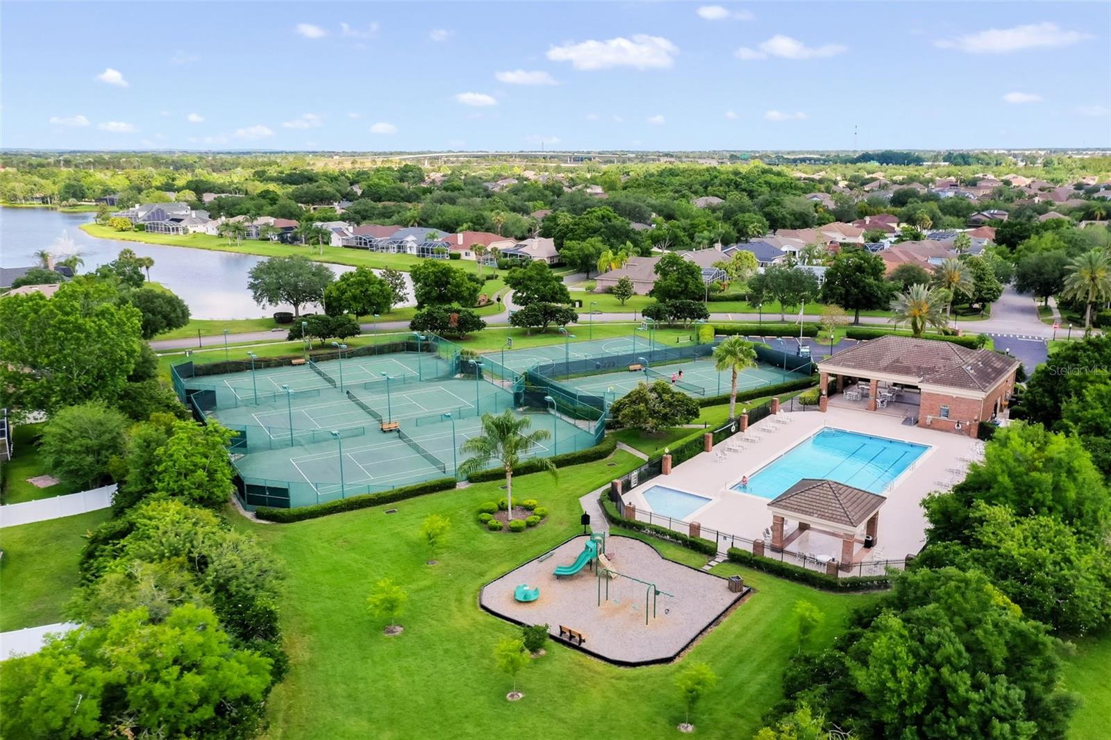 Image 52 of 63 For 271 Wescliff Drive