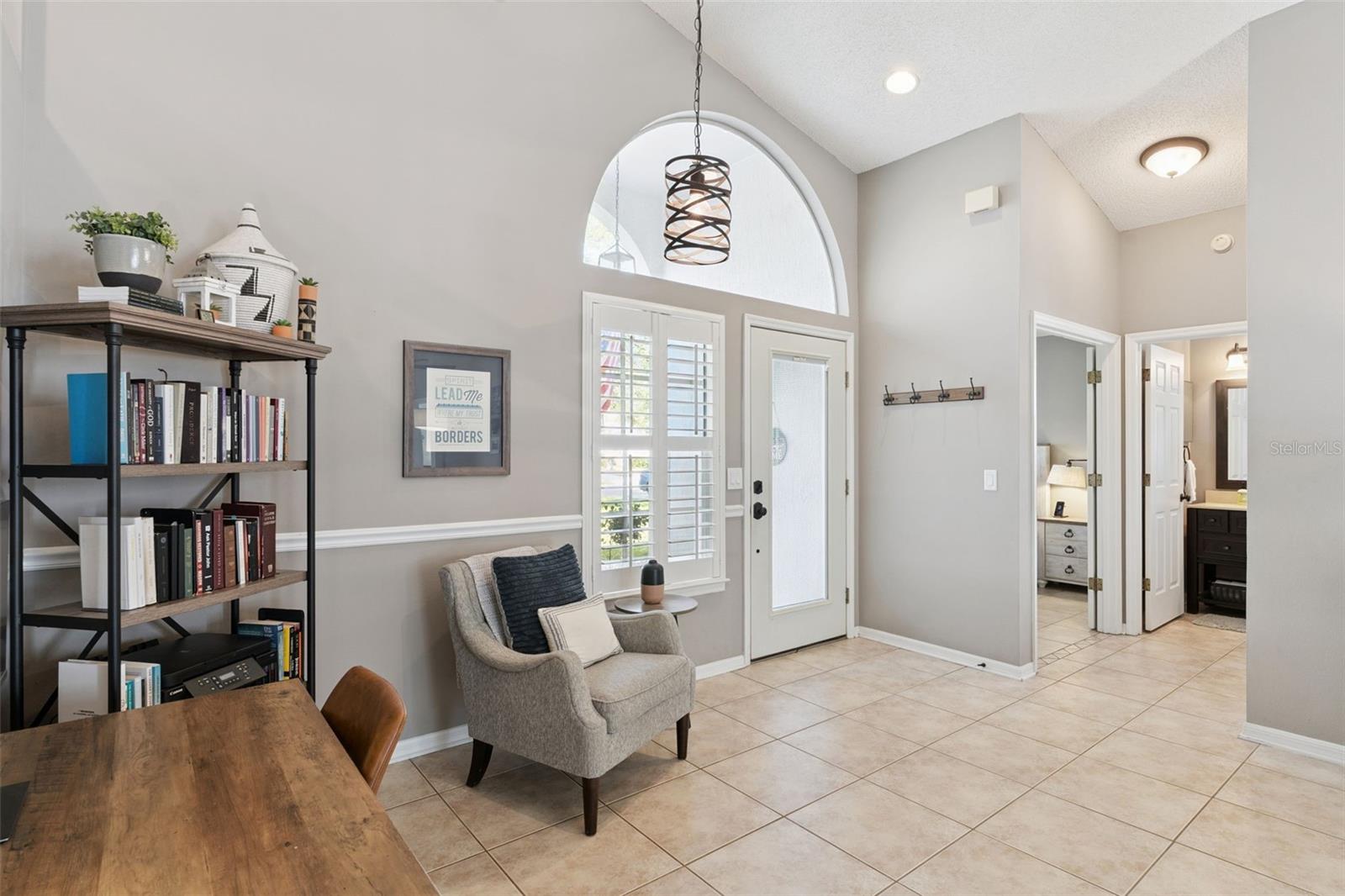 Image 6 of 63 For 271 Wescliff Drive