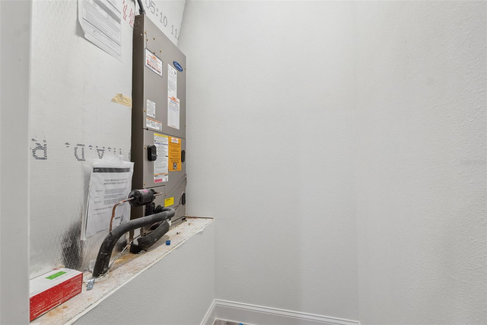 Image 33 of 37 For 16904 30th Avenue Road