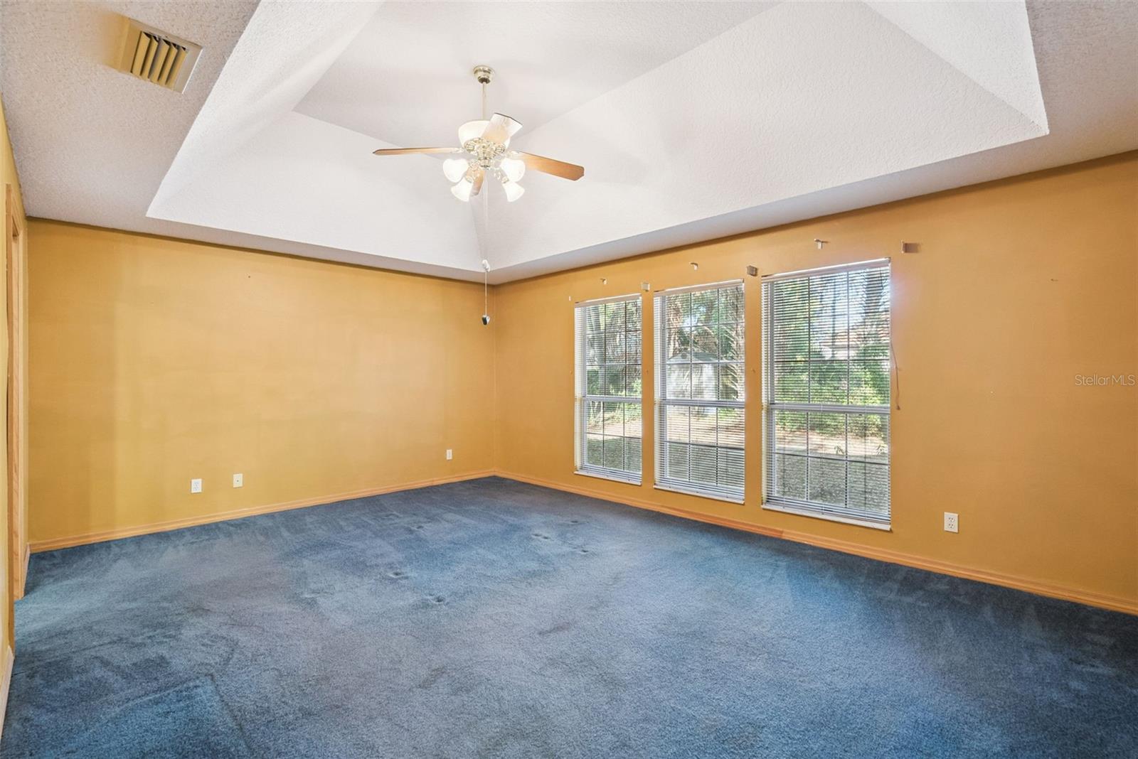 Image 12 of 36 For 1005 Lingo Circle