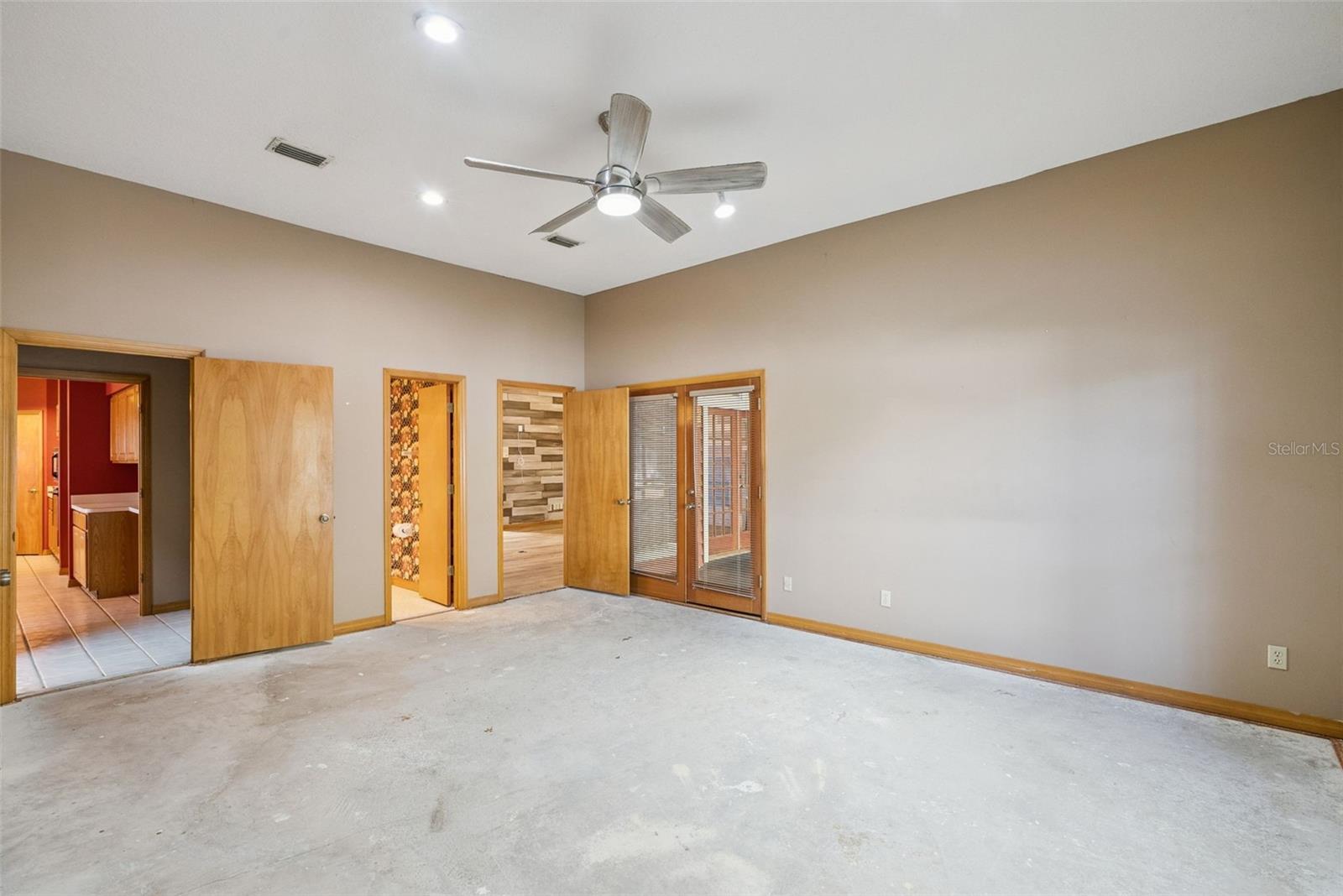 Image 18 of 36 For 1005 Lingo Circle