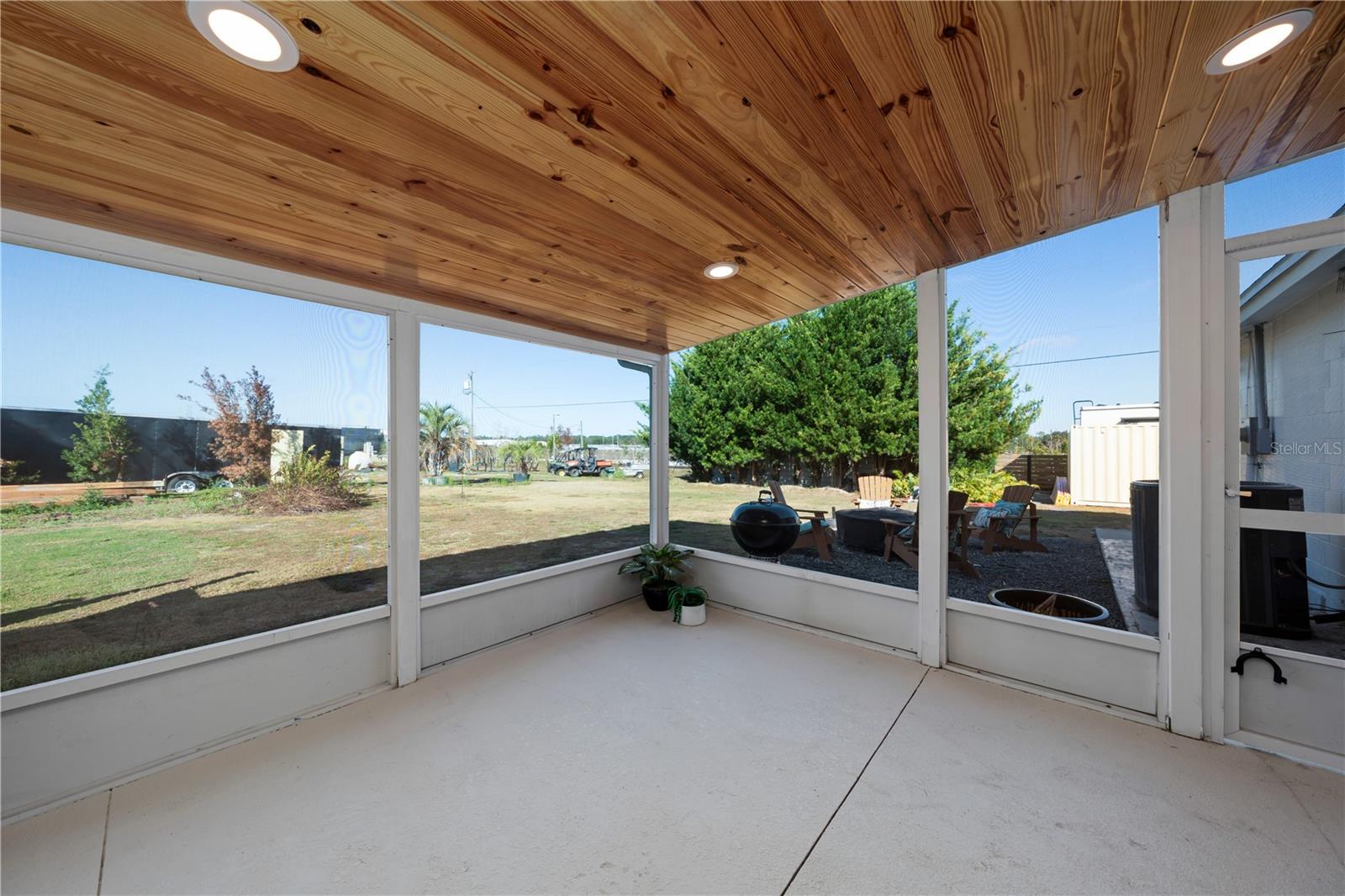 Image 16 of 30 For 4004 Rex Drive