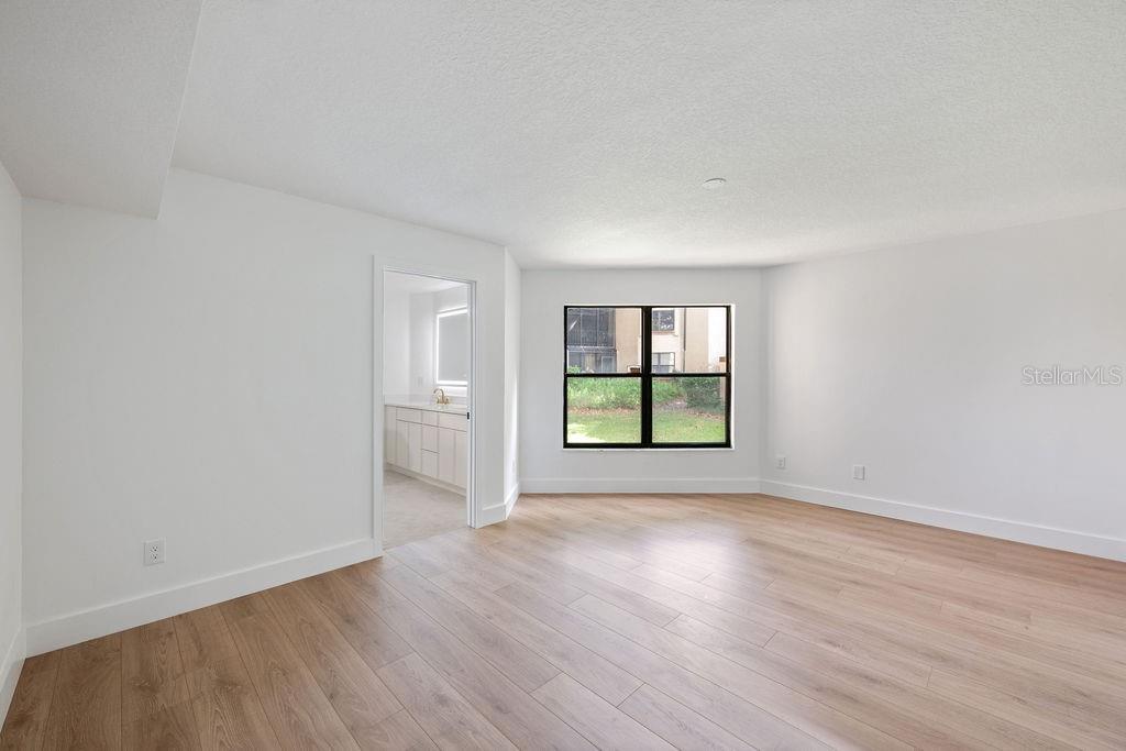 Image 22 of 47 For 1215 Salerno Court 1215