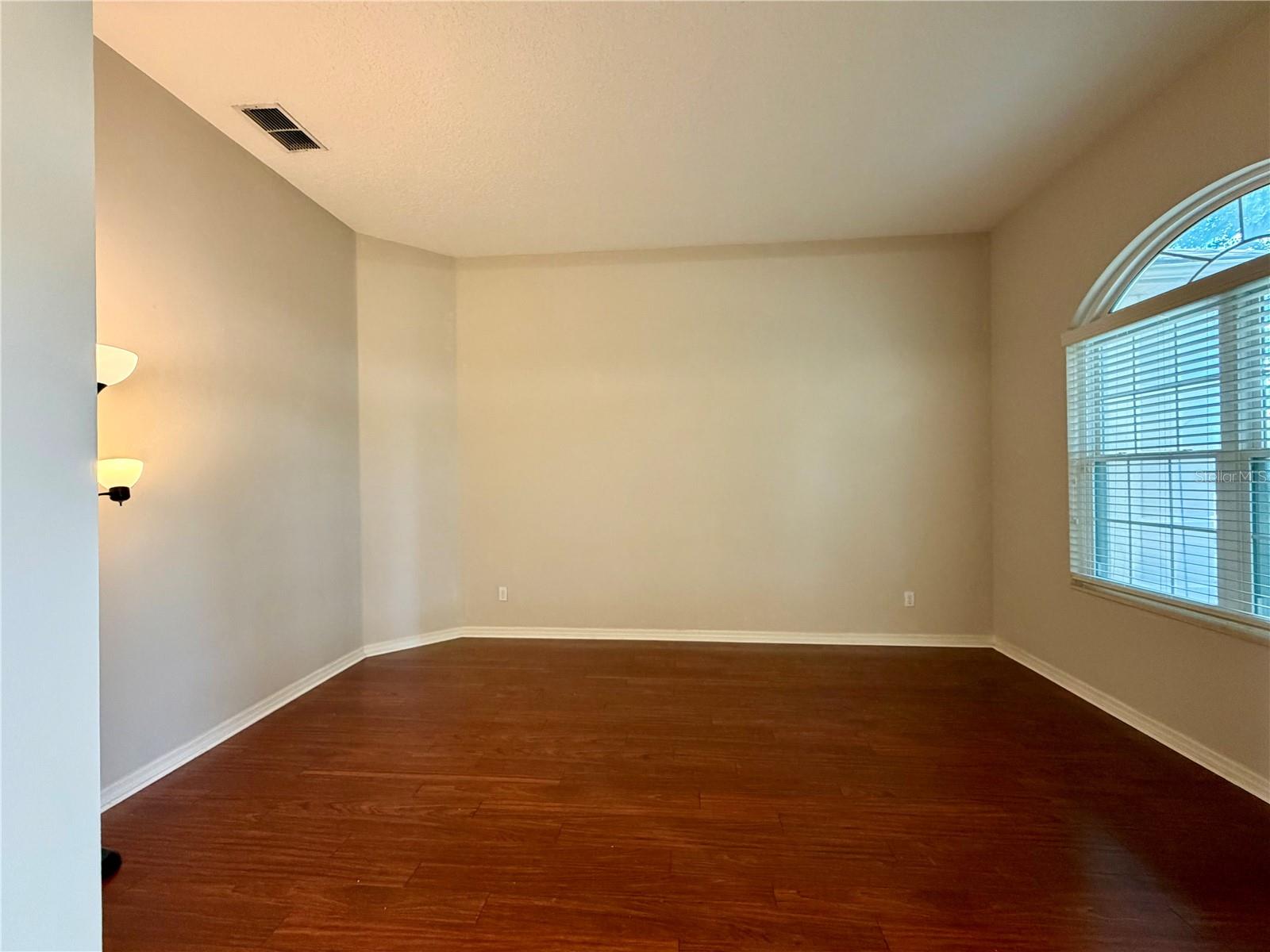 Image 11 of 53 For 10237 Facet Court