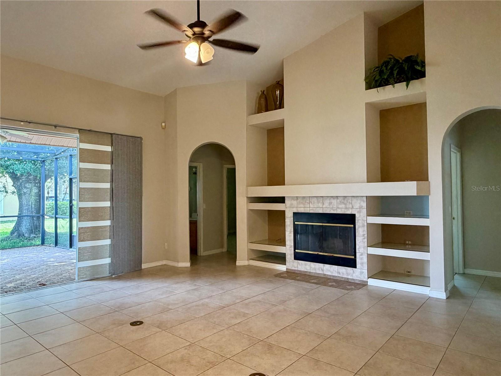 Image 13 of 53 For 10237 Facet Court