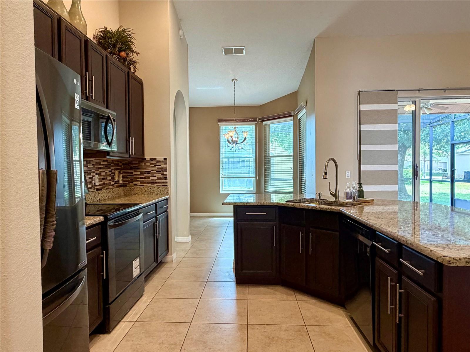 Image 17 of 53 For 10237 Facet Court