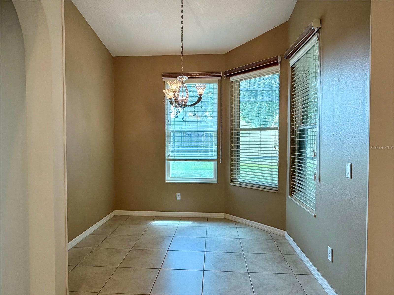 Image 19 of 53 For 10237 Facet Court