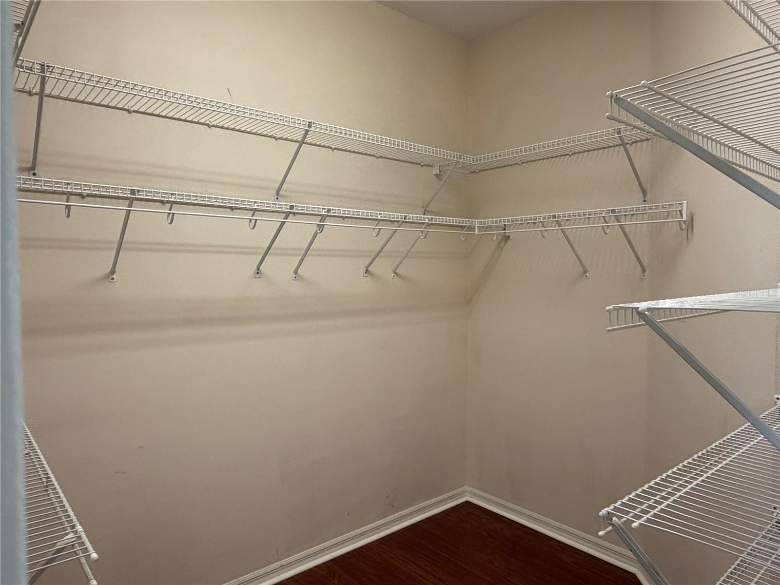 Image 24 of 53 For 10237 Facet Court