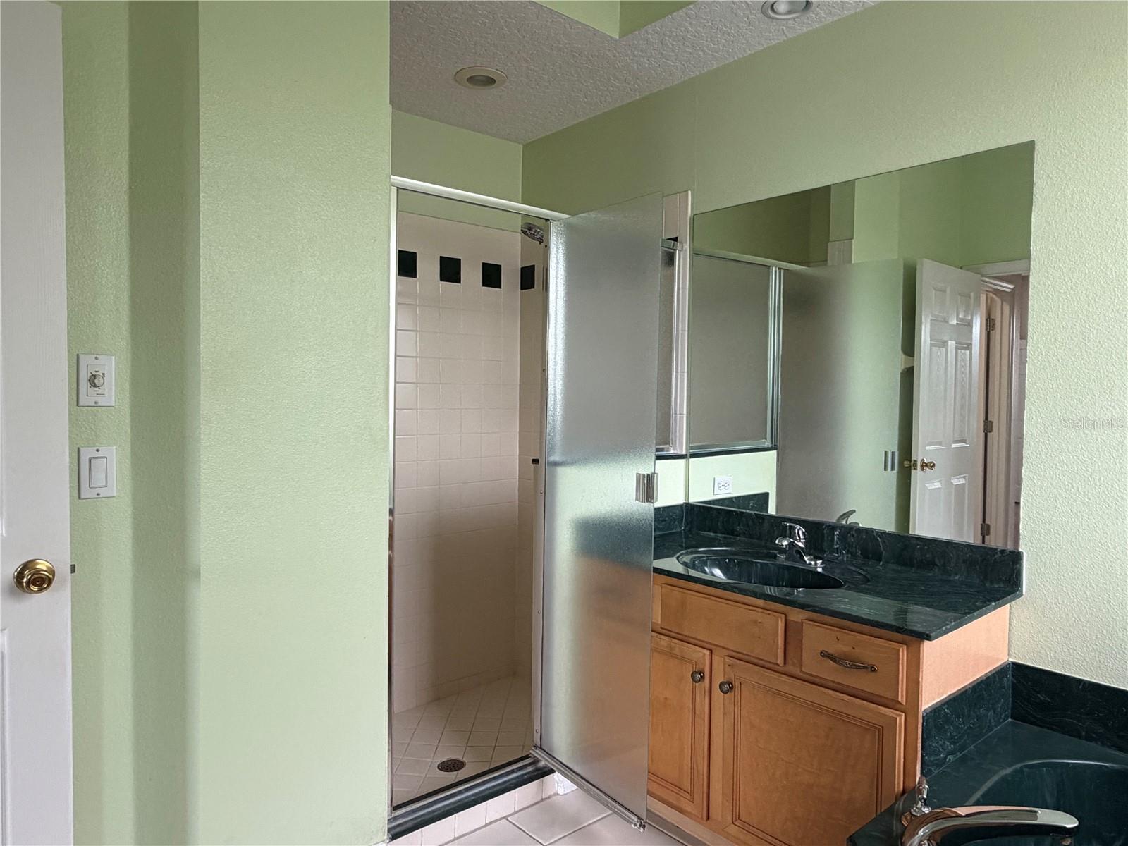 Image 25 of 53 For 10237 Facet Court