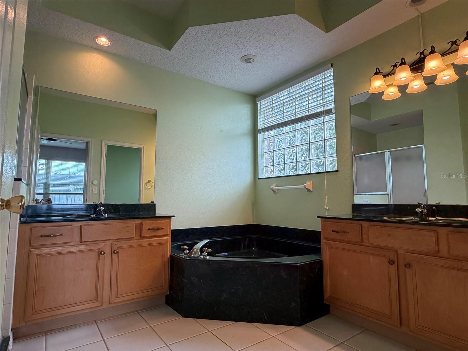 Image 26 of 53 For 10237 Facet Court