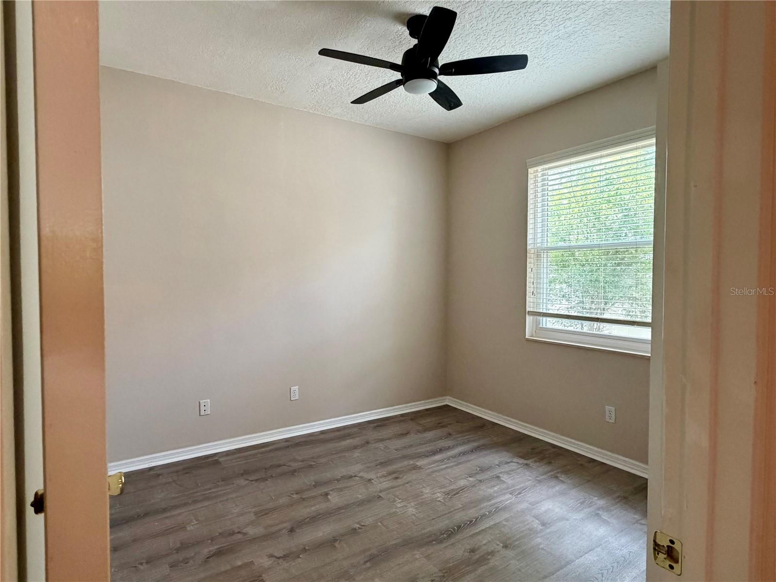 Image 30 of 53 For 10237 Facet Court