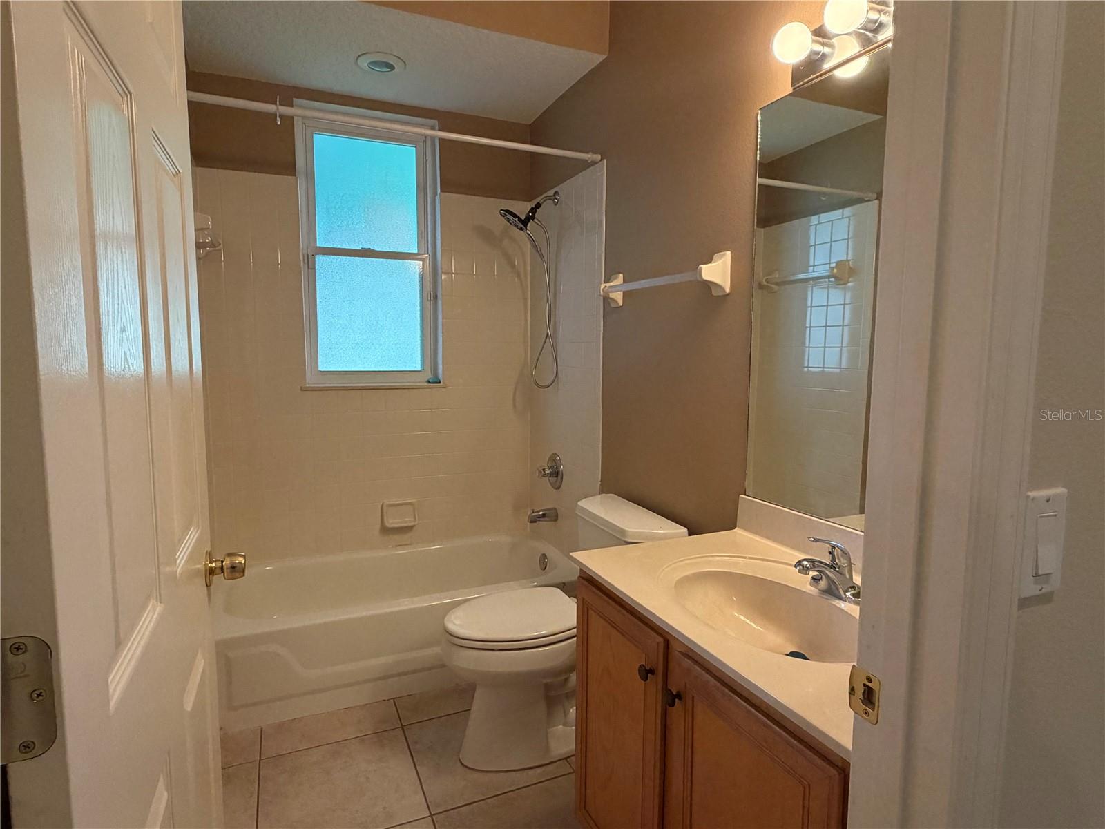 Image 37 of 53 For 10237 Facet Court