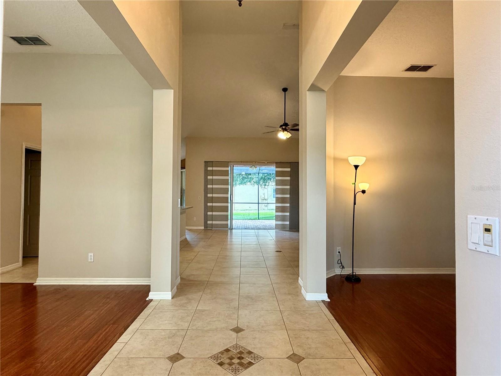 Image 6 of 53 For 10237 Facet Court