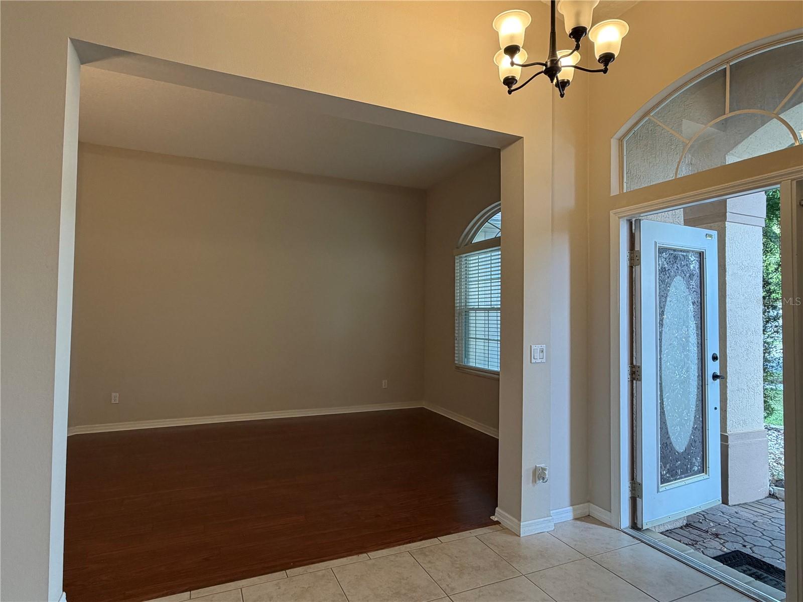 Image 9 of 53 For 10237 Facet Court