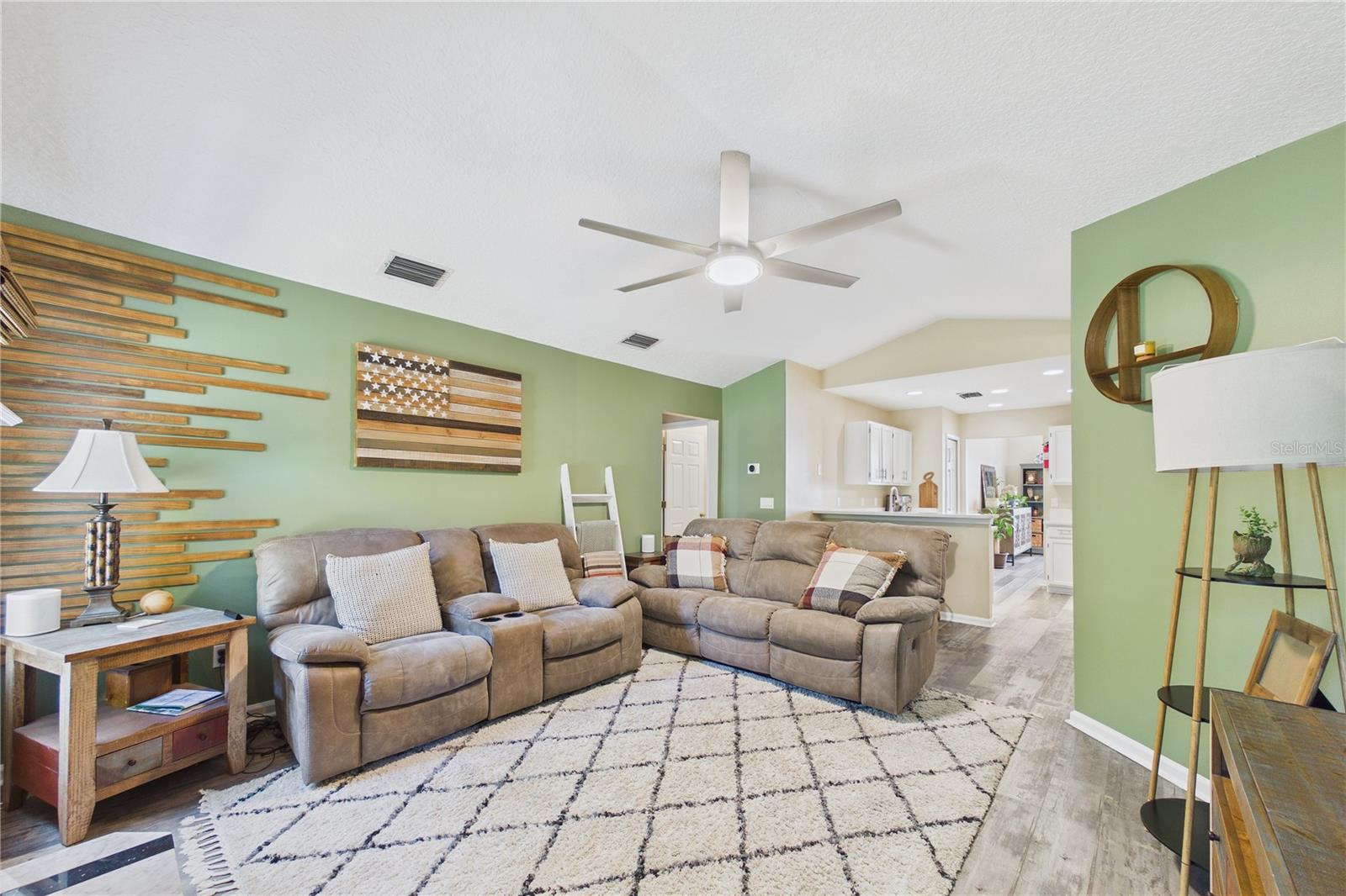 Image 15 of 65 For 2487 Winged Elm Drive E