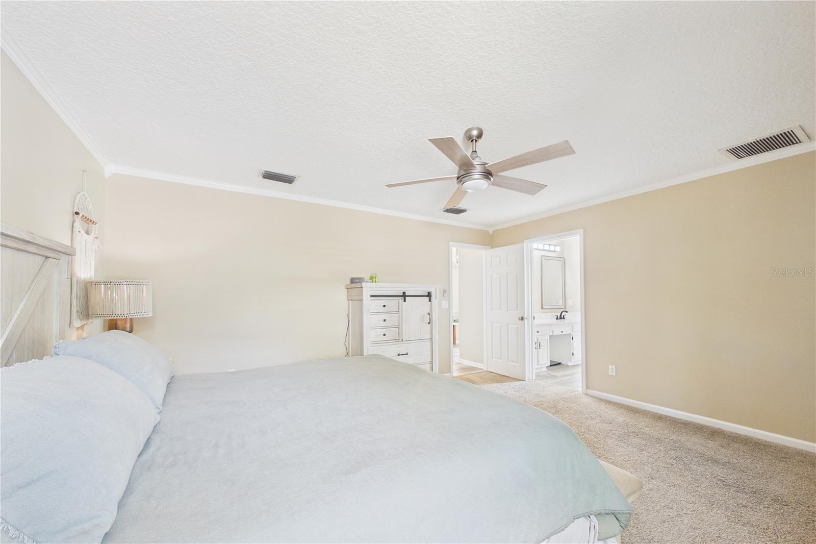 Image 25 of 65 For 2487 Winged Elm Drive E