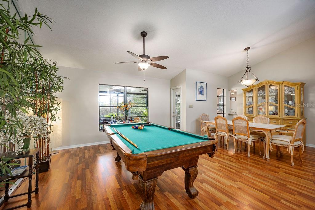 Image 17 of 46 For 8701 Rose Pointe Court