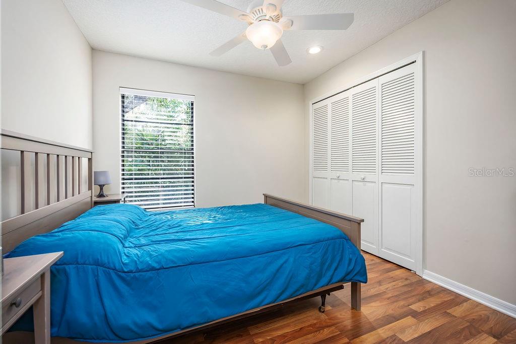 Image 25 of 46 For 8701 Rose Pointe Court