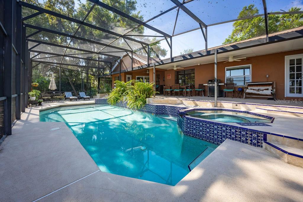 Image 32 of 46 For 8701 Rose Pointe Court