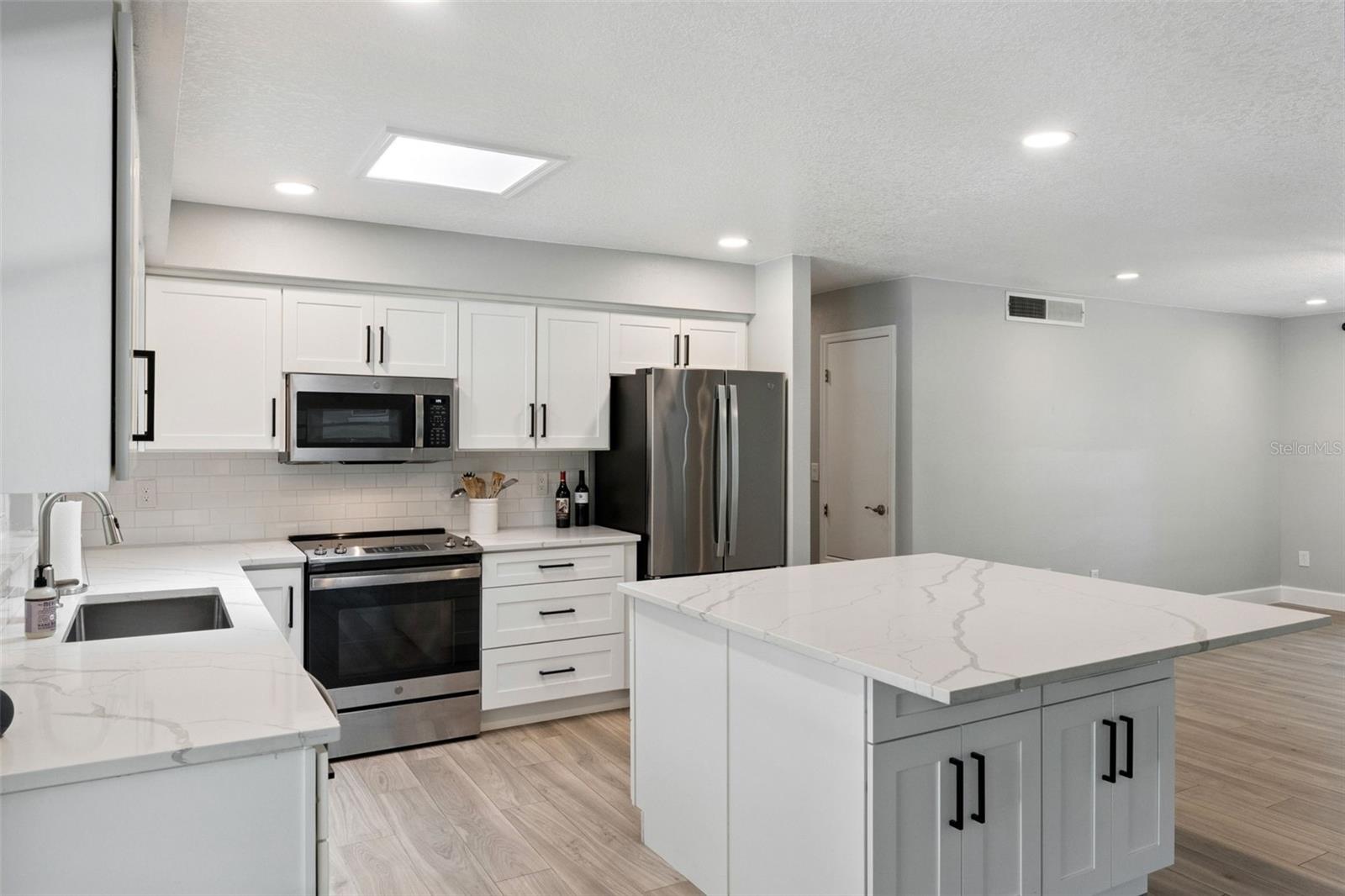 Image 11 of 51 For 621 Little Wekiva Road