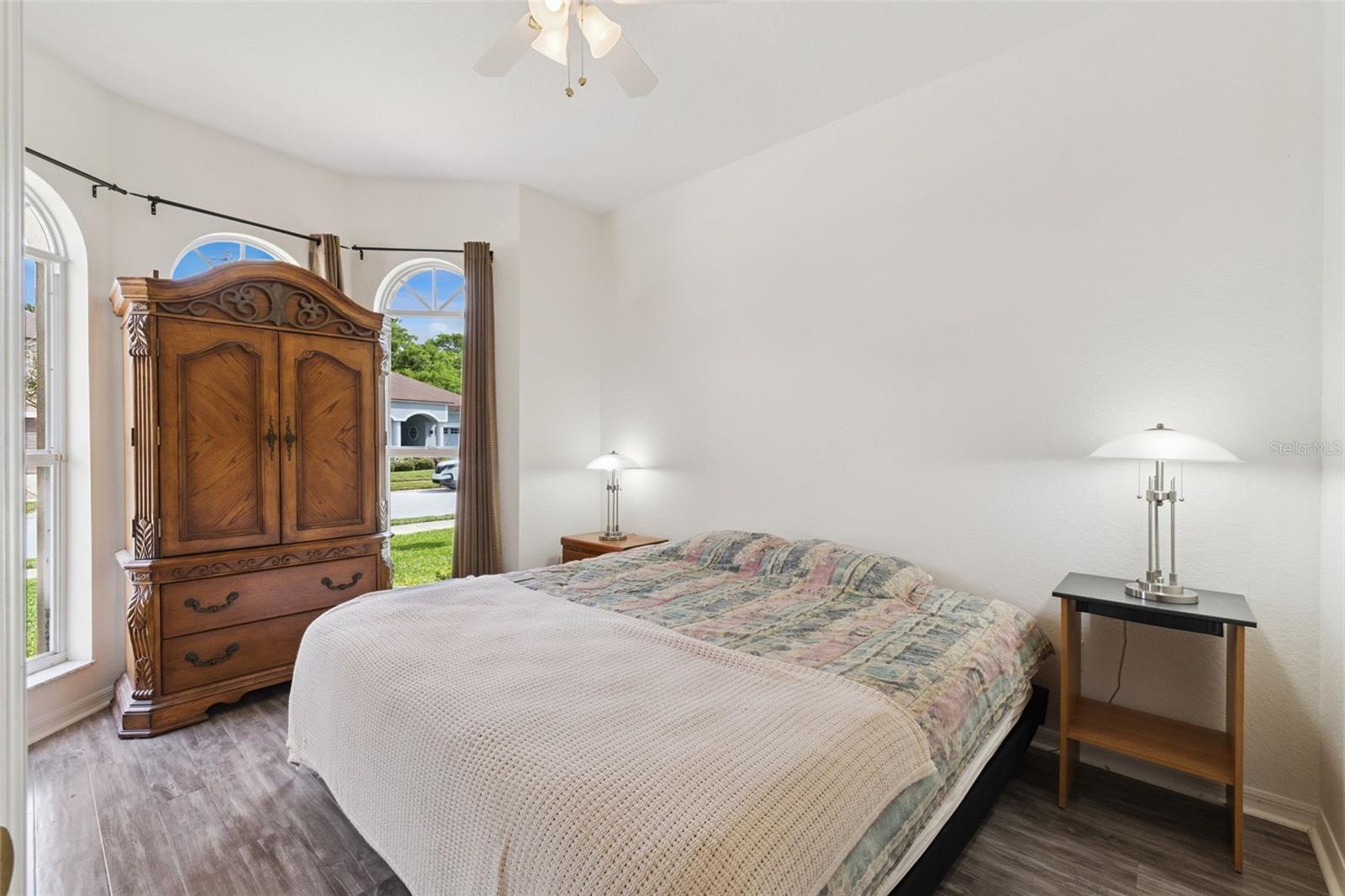 Image 25 of 38 For 369 Mohave Terrace