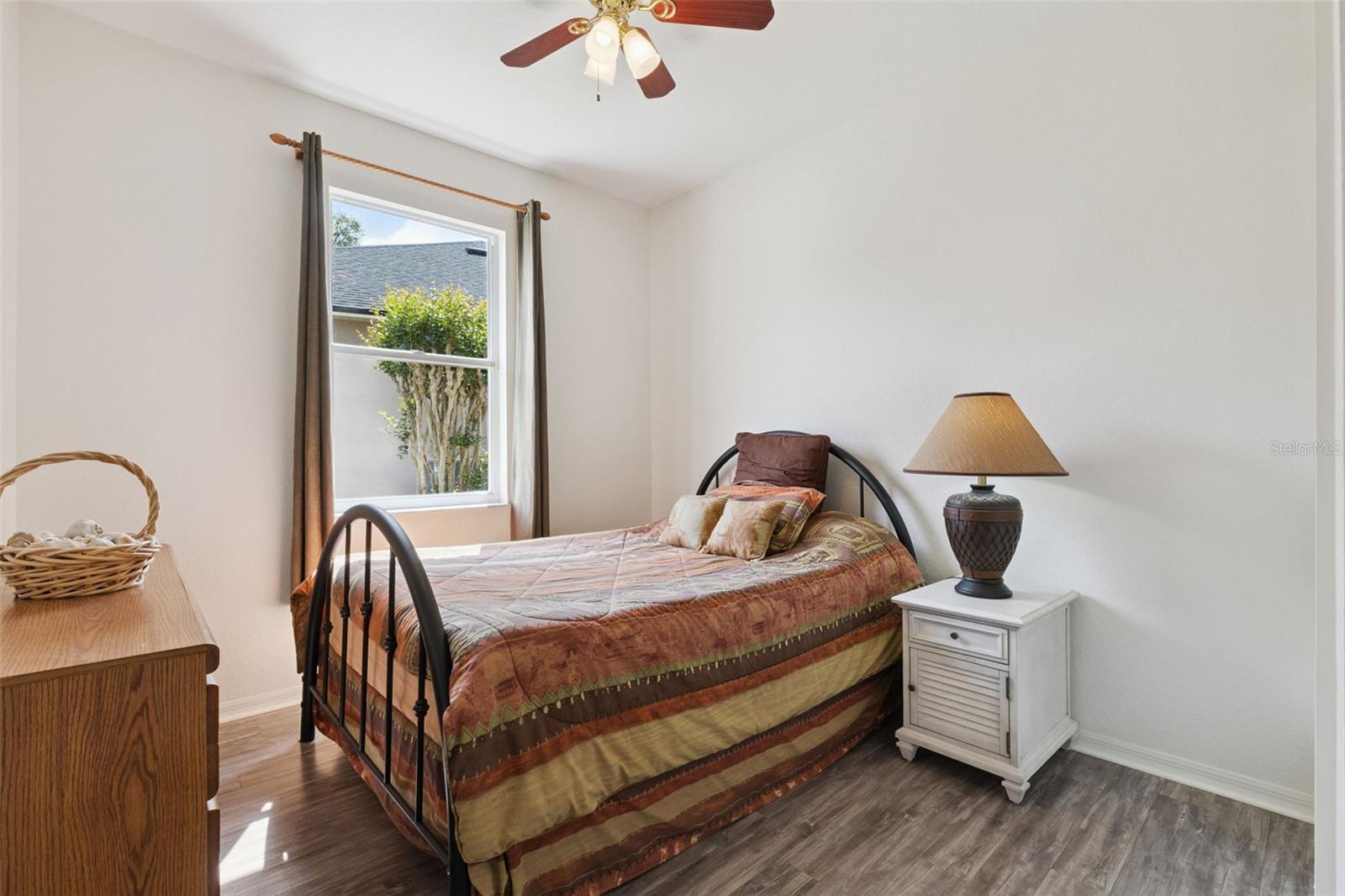 Image 30 of 38 For 369 Mohave Terrace