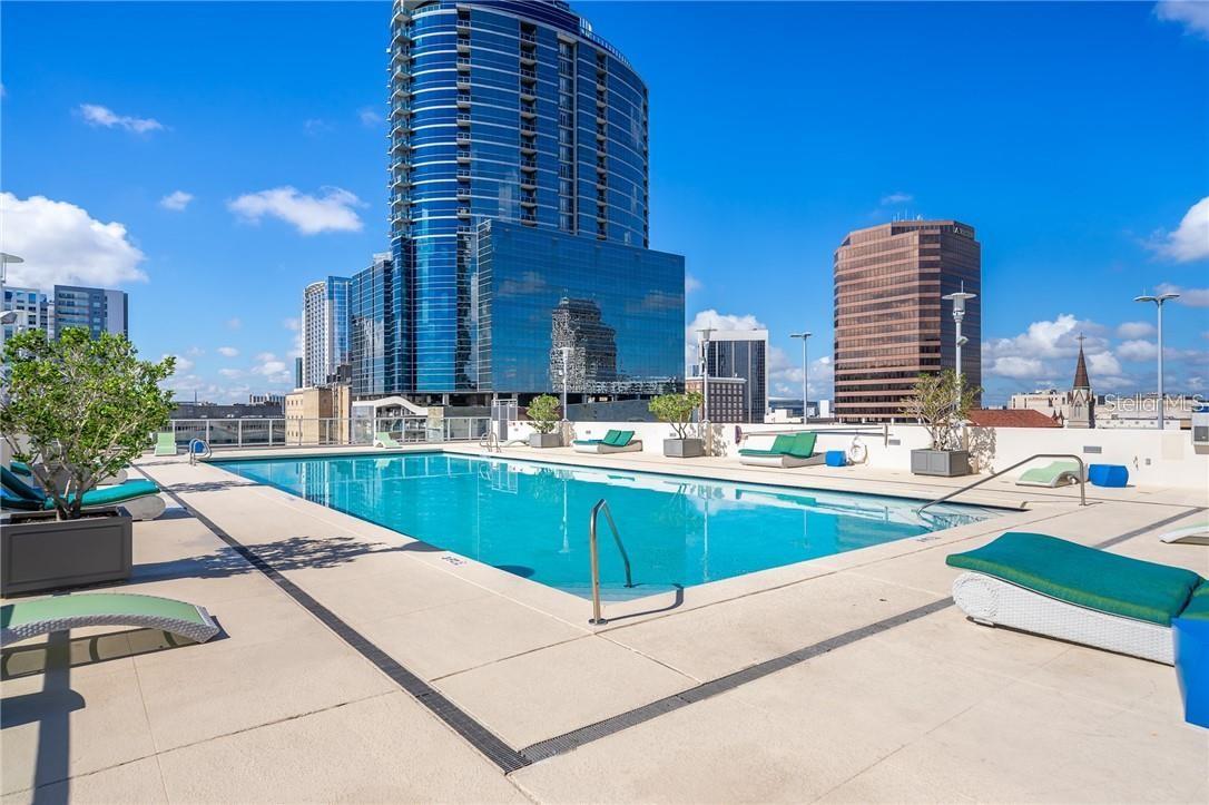 Image 23 of 27 For 150 Robinson Street 2112