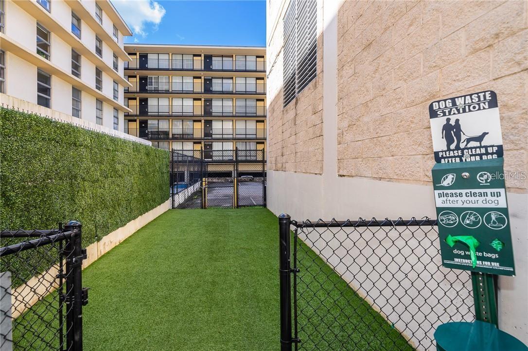 Image 25 of 27 For 150 Robinson Street 2112