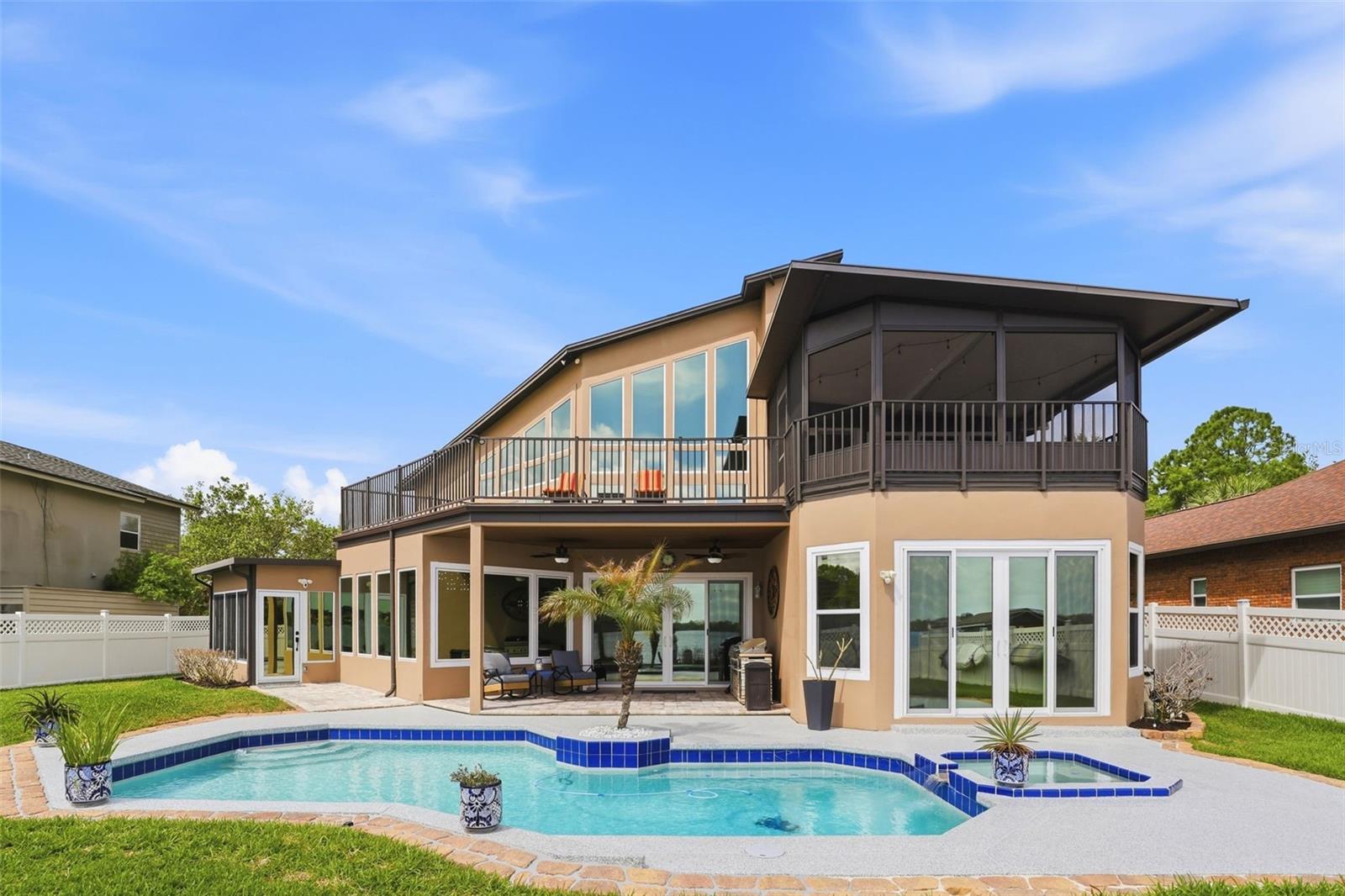 Image 46 of 47 For 381 Prairie Lake Cove