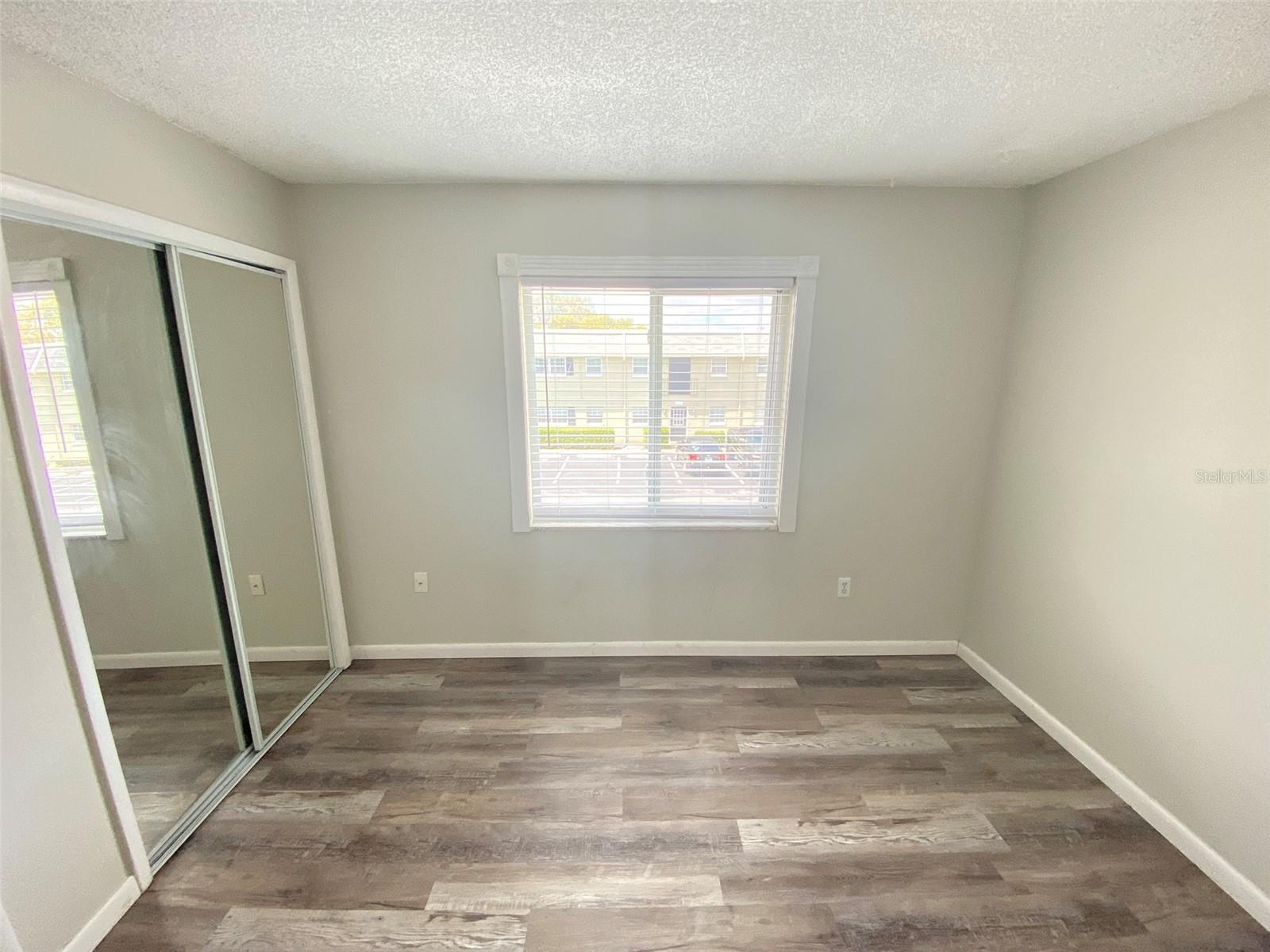 Image 14 of 21 For 525 Conway Road 154