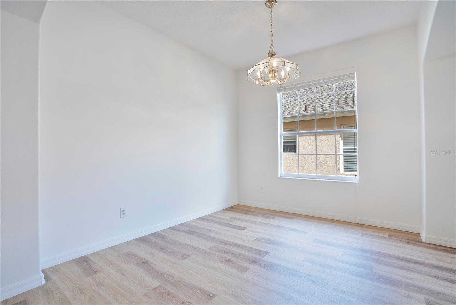 Image 11 of 41 For 9149 Pecky Cypress Way