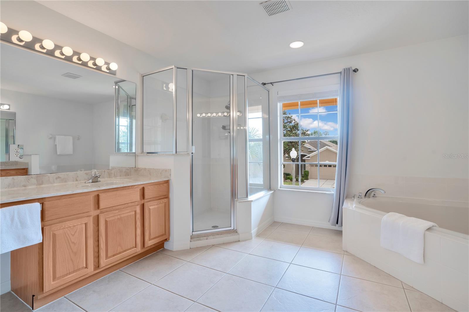 Image 19 of 41 For 9149 Pecky Cypress Way