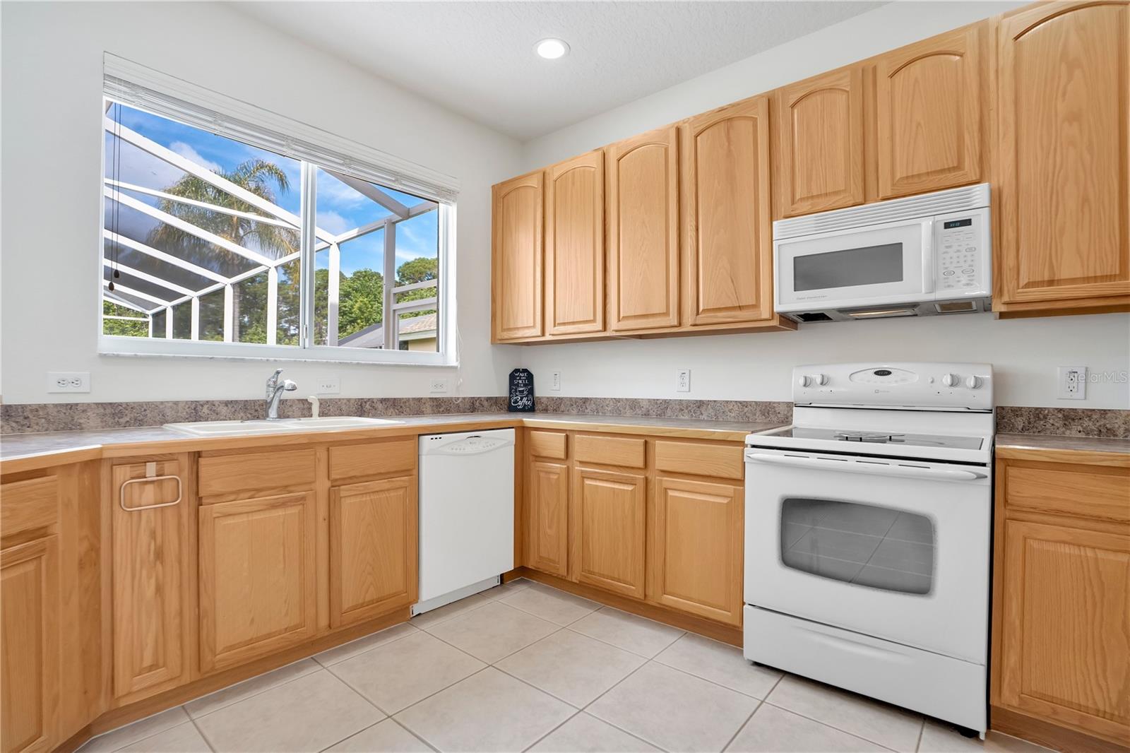 Image 6 of 41 For 9149 Pecky Cypress Way