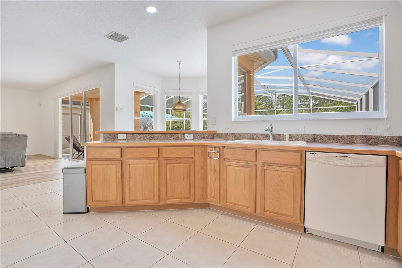 Image 7 of 41 For 9149 Pecky Cypress Way