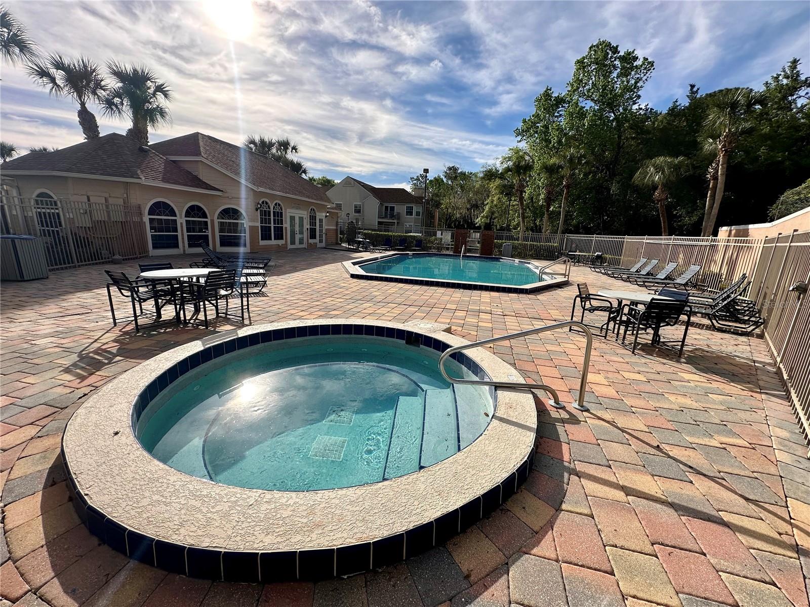 Image 13 of 15 For 696 Youngstown Parkway 319