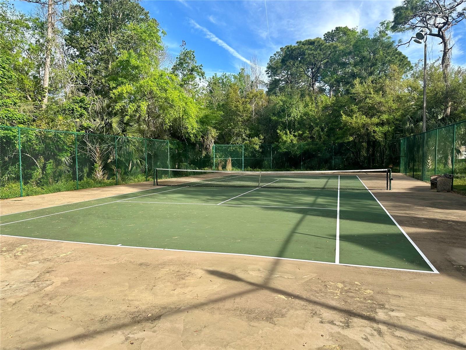 Image 15 of 15 For 696 Youngstown Parkway 319