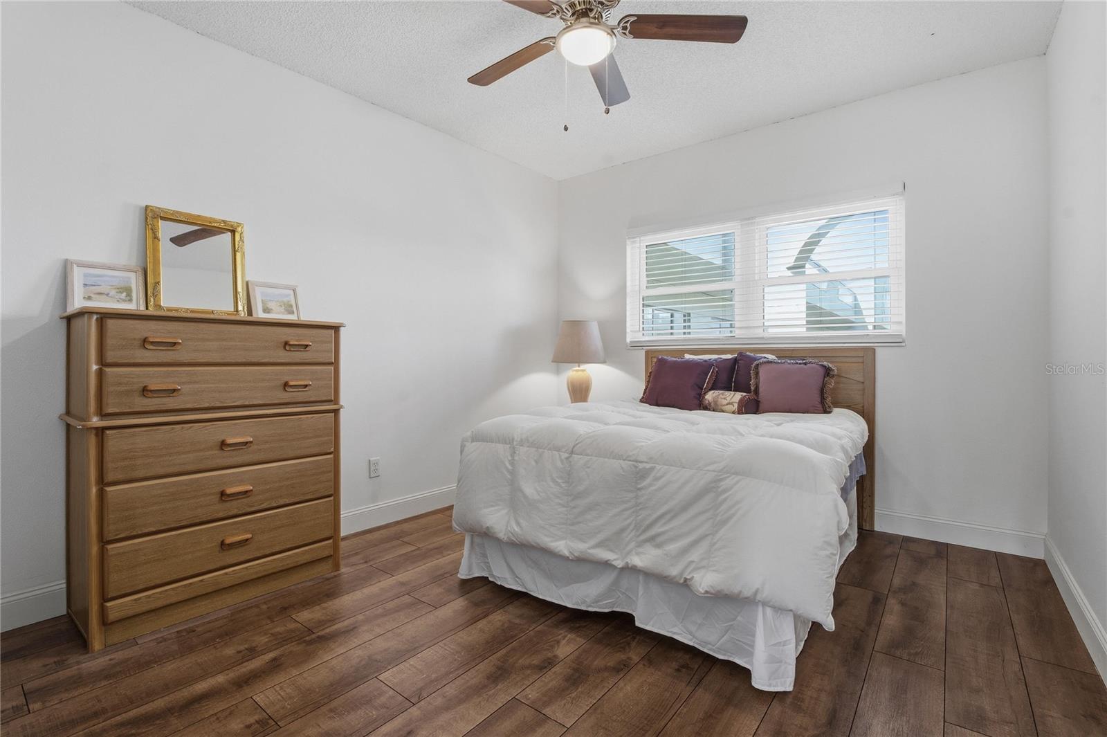 Image 19 of 29 For 2257 World Parkway Boulevard W 61