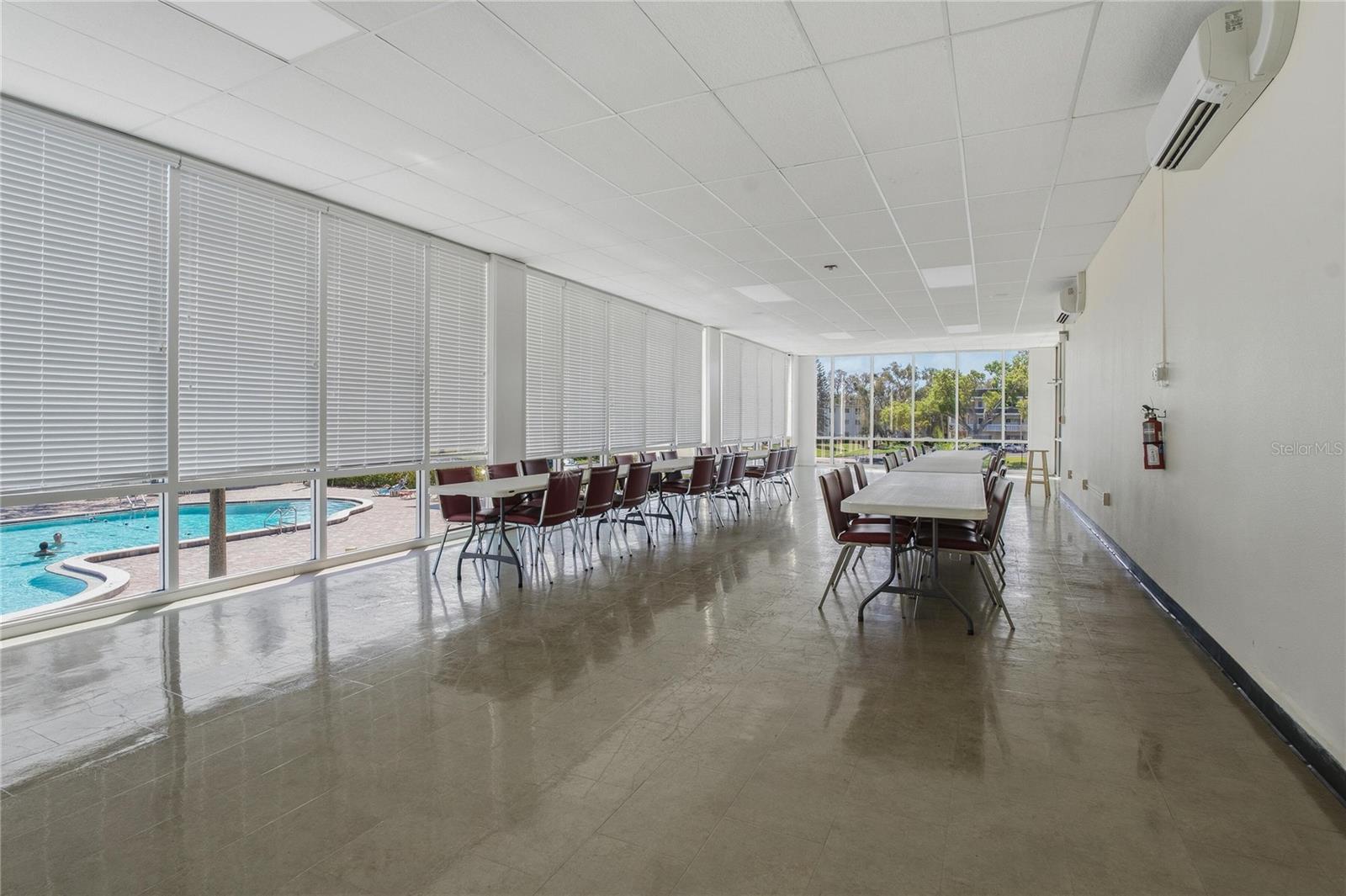 Image 25 of 29 For 2257 World Parkway Boulevard W 61