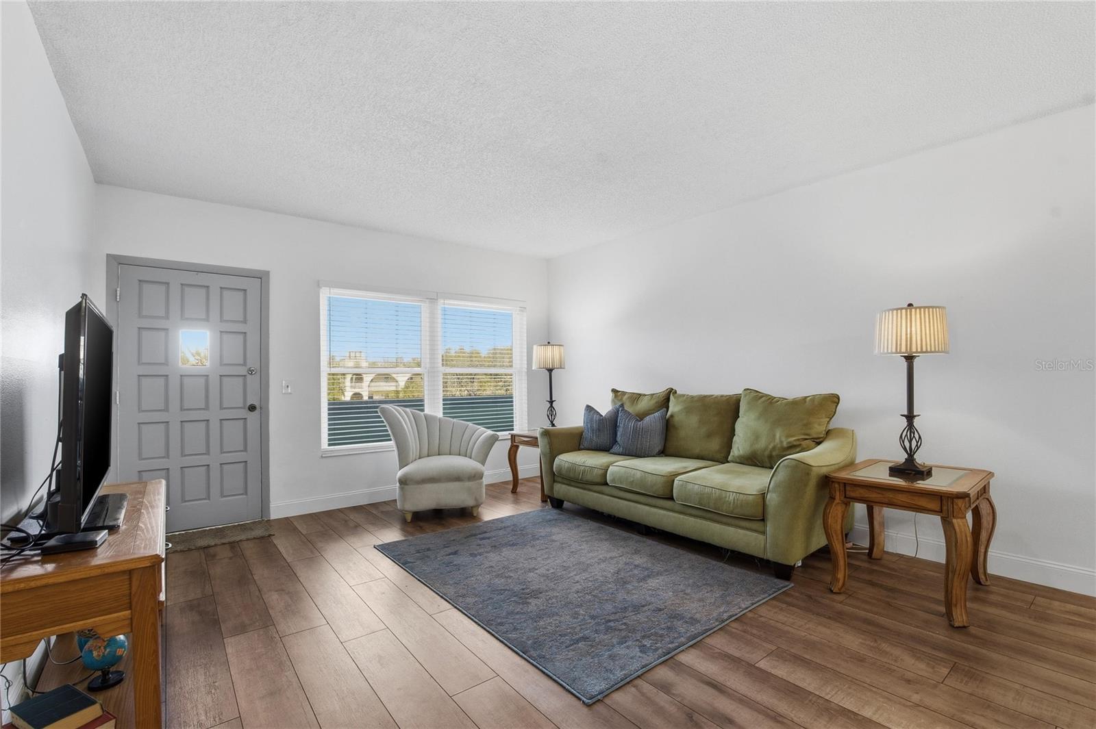 Image 4 of 29 For 2257 World Parkway Boulevard W 61