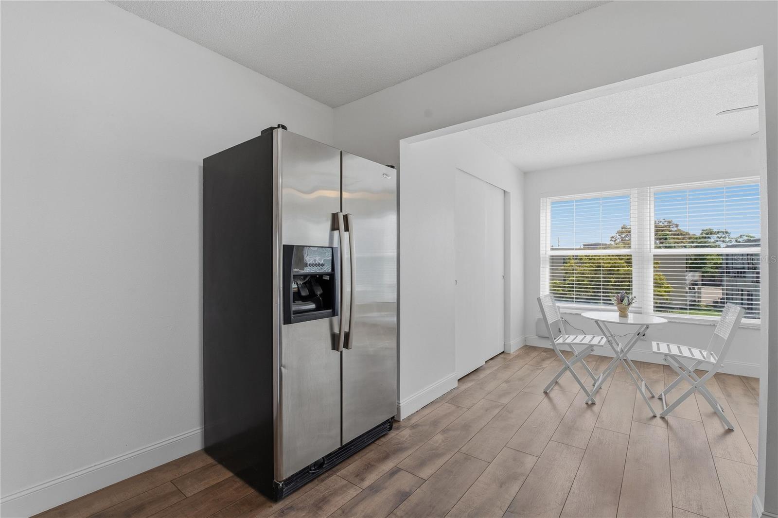 Image 6 of 29 For 2257 World Parkway Boulevard W 61