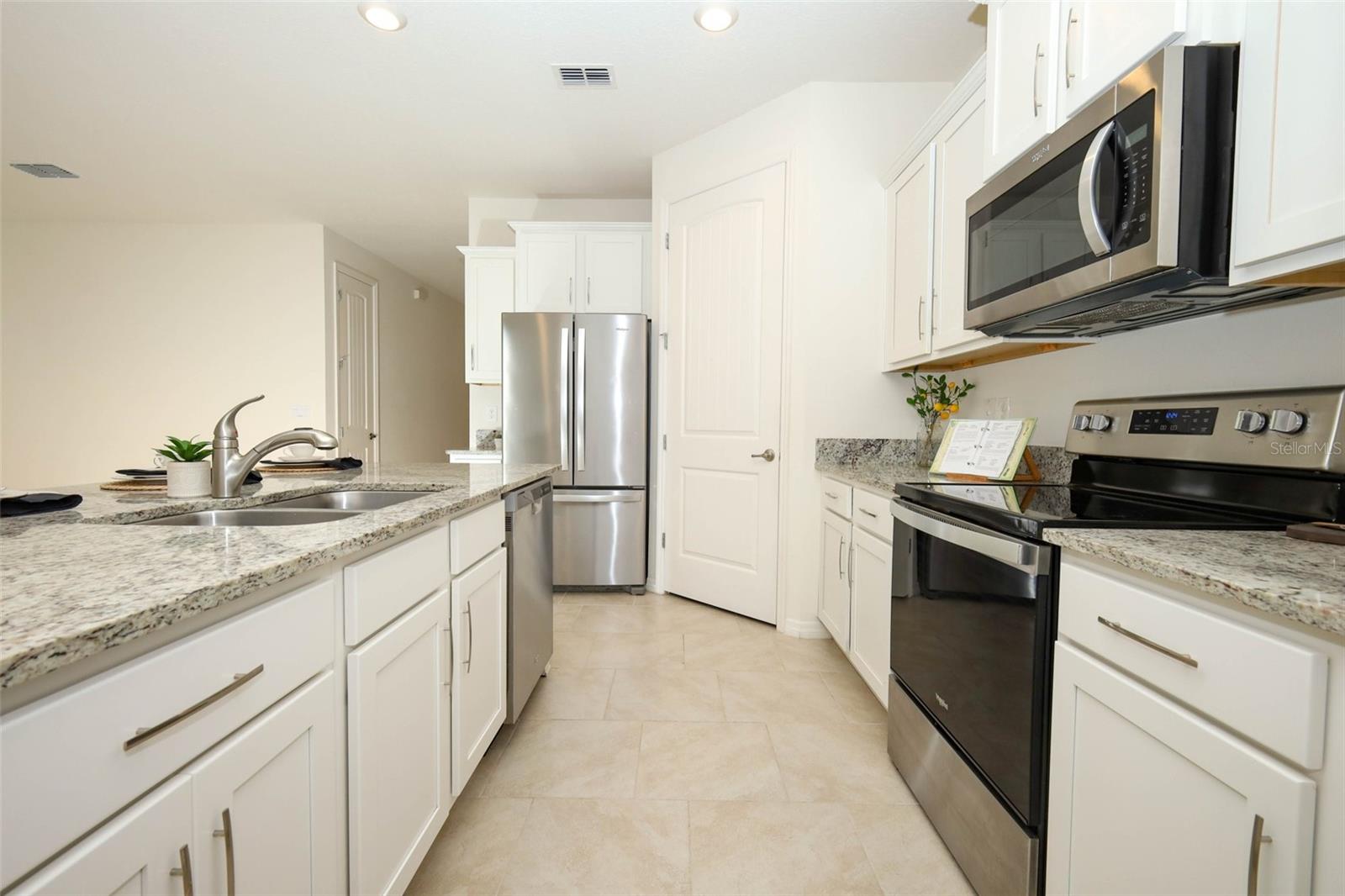 Image 10 of 60 For 3074 New Ashford Way