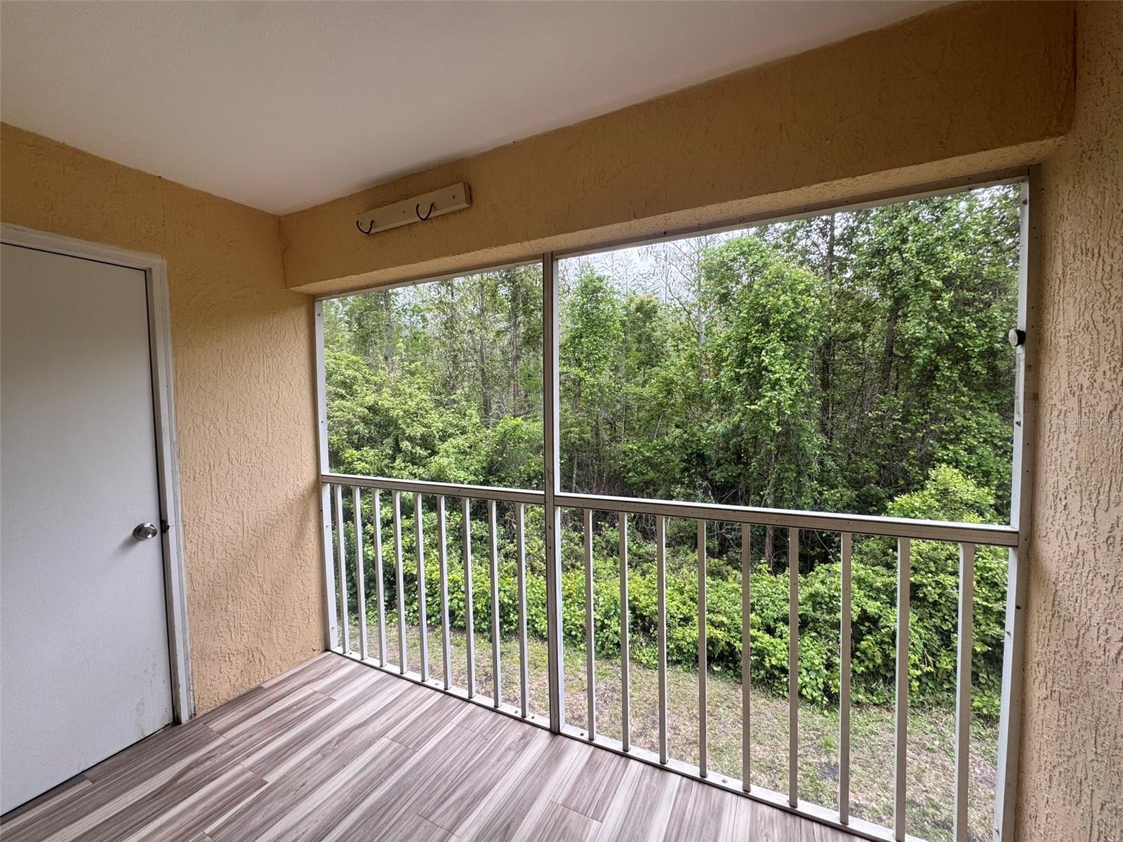 Image 24 of 24 For 13903 Timberland Drive 204