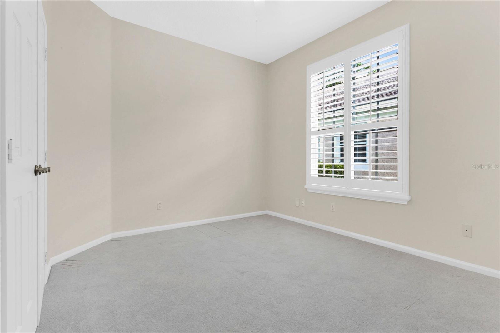 Image 19 of 37 For 3433 Clear Stream Drive